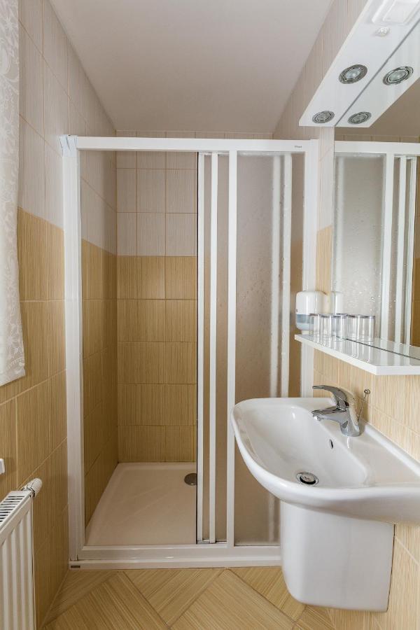 Parkhotel Smrzovka Ngoại thất bức ảnh