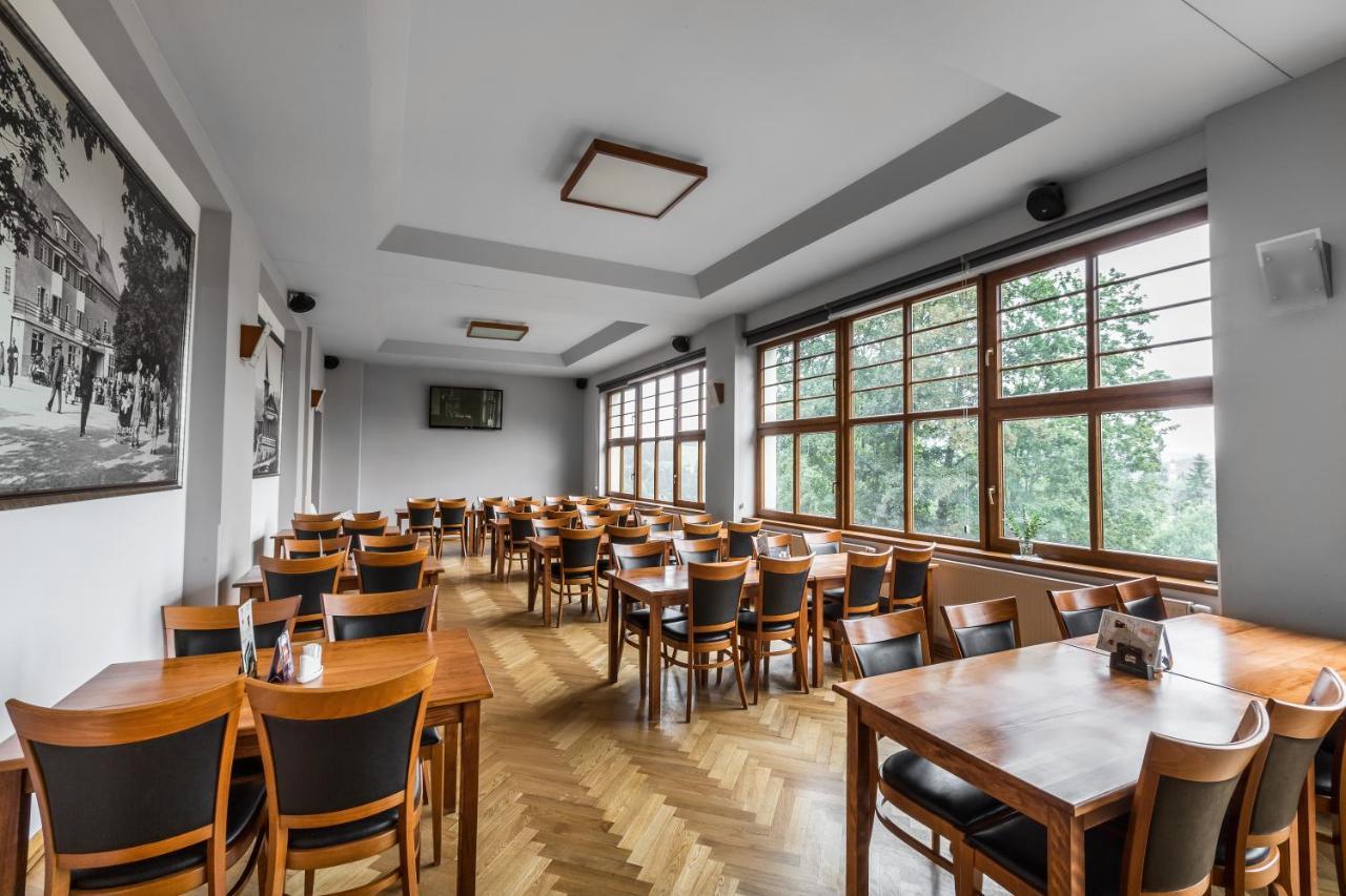 Parkhotel Smrzovka Ngoại thất bức ảnh